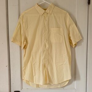 97% Cotton Old Navy Pale Yellow Short-Sleeve Button-Down Shirt